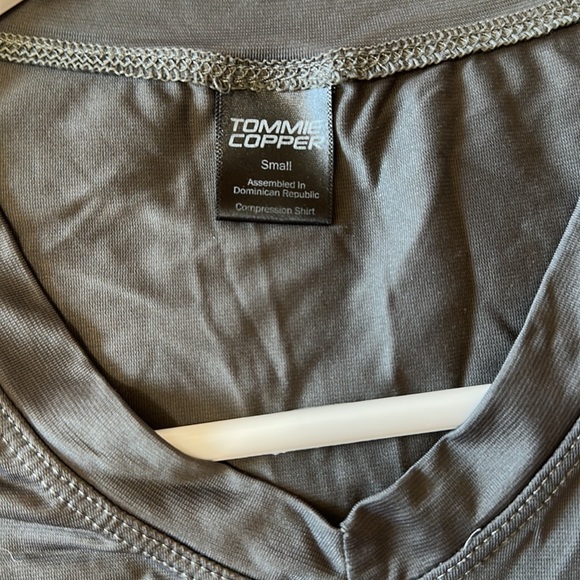 Tommie Copper Small compression top - Picture 4 of 4